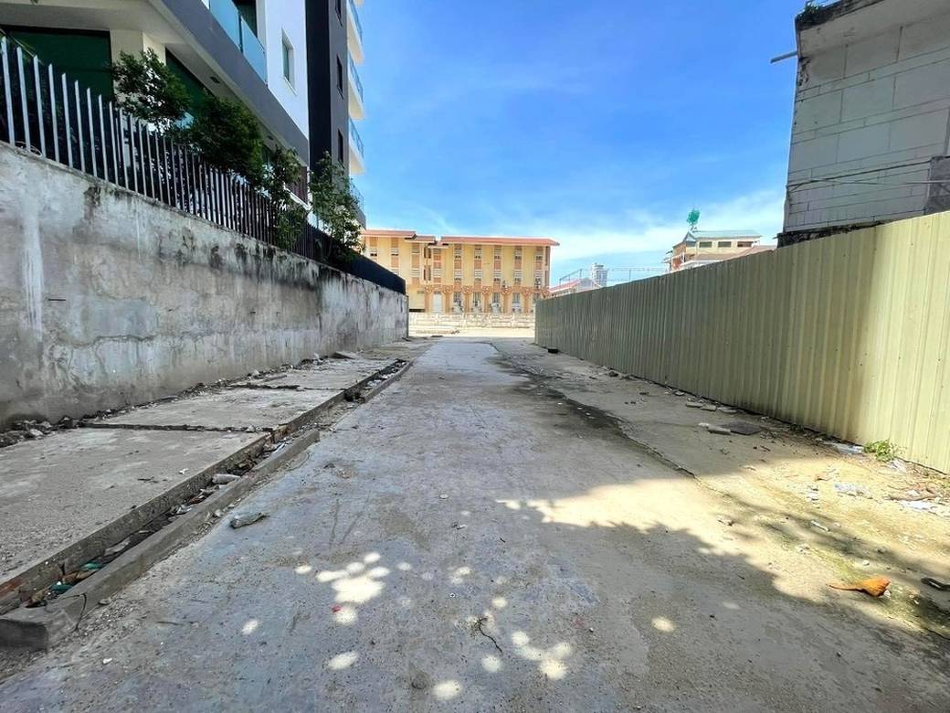 Tonle Bassac Lot For Rent in Tonle Bassac