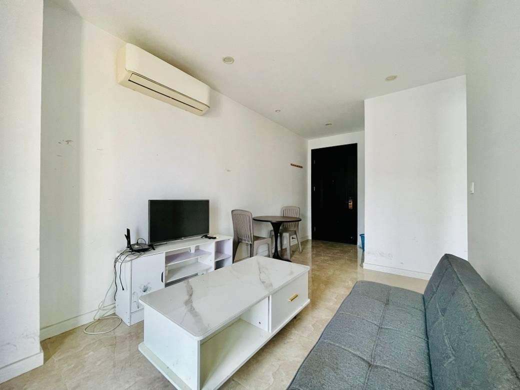 ខុនដូ គ្រឿងសង្ហារិម For Sale & Rent