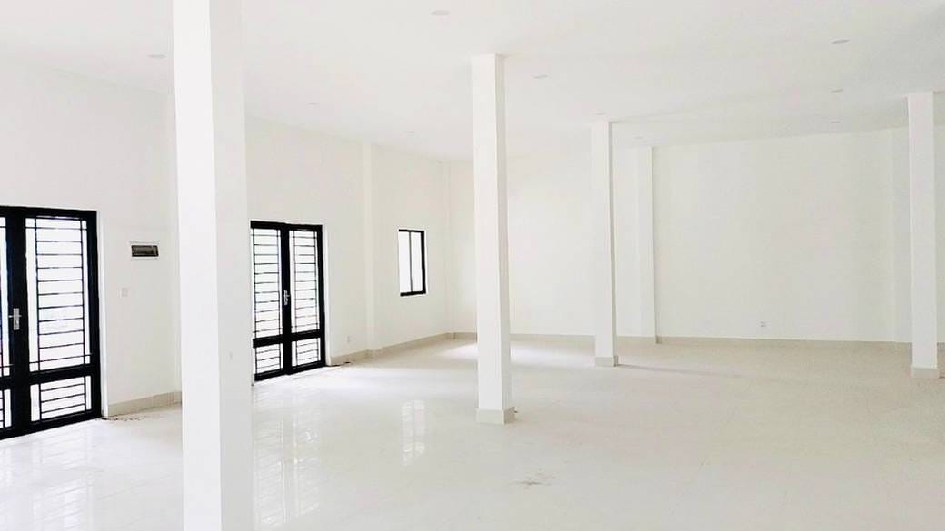CommercialShophouse Na sprzedaż w Toul Kork $1,500,000