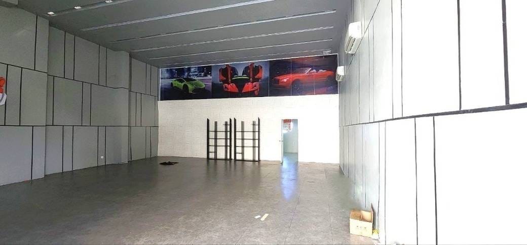 158.65平方米土地面积的CommercialShophouse出租，价格$2,300