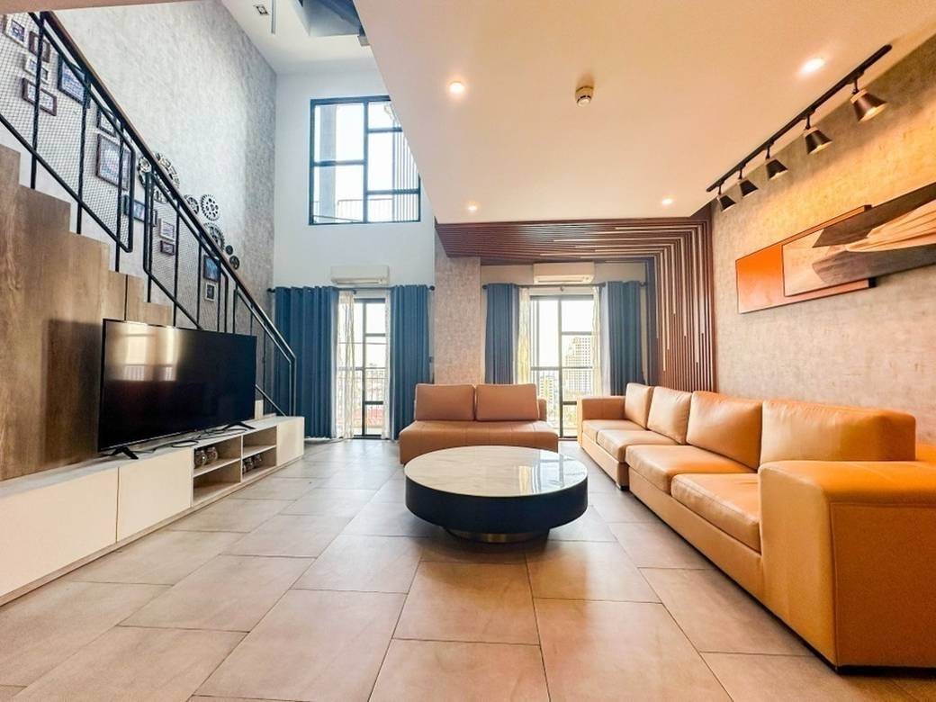 Penthouse K pronájmu in Sen Sok $3,000