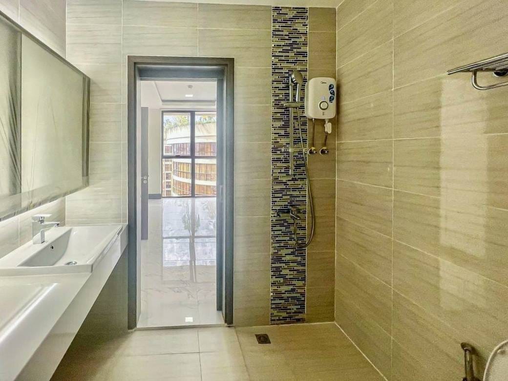 1 Bedrooms Condo For Sale for $140,000