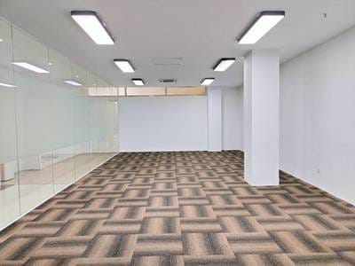 BKK 2 Bureaux À louer à BKK 2