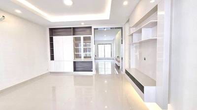Chbar Ampov别墅出售，价格$199,000