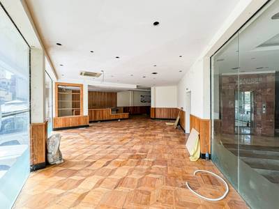 Здание Для Аренды in Daun Penh $27,000