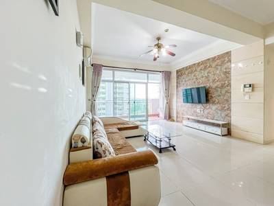 Russey Keo에 있는 콘도 For Sale & Rent $149,000