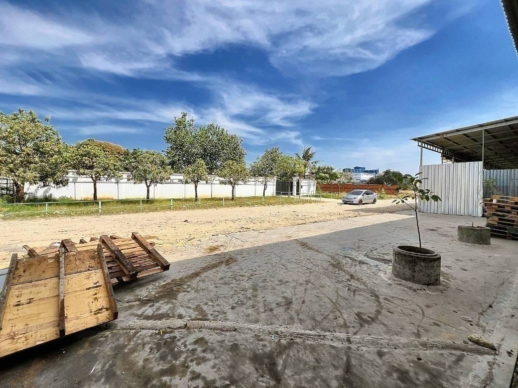 6,000 sqm Living Size Sklad K pronájmu in Por Sen Chey