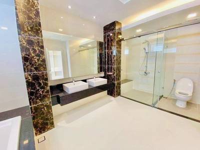 600 sqm Land Size Vila Na prodej