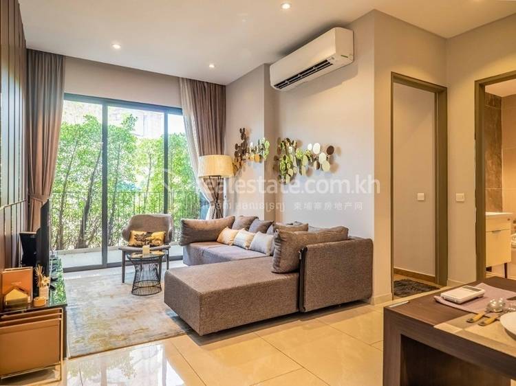 Royal Platinum Condominium | 3 Bedrooms
