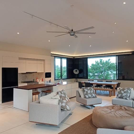 House and lot สำหรับขาย 4 ห้องนอน ราคา $850,000