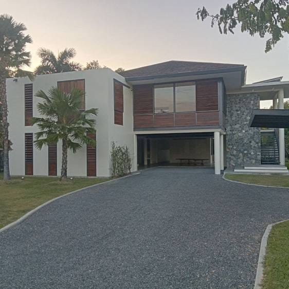 House and lot สำหรับขาย ขนาดที่ดิน 1,169 ตร.ม.