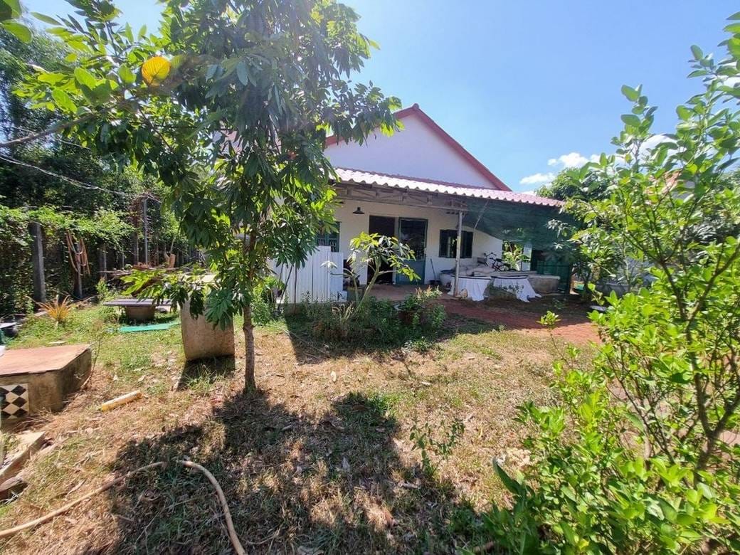 House and lot Na prodej with 1 Parking Space