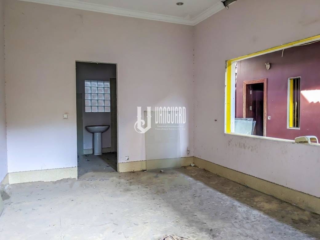 ឃ្លាំង សំរាប់ជួល ទំហំដី 2,500 ម៉ែត្រការ៉េ