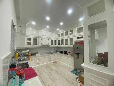 วิลล่า สำหรับเช่า ใน Chroy Changvar $4,000