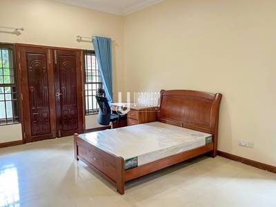 Toul Kork别墅出租，价格$1,400