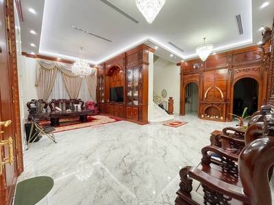 Russey Keoの別荘For Sale & Rent $1,650,000