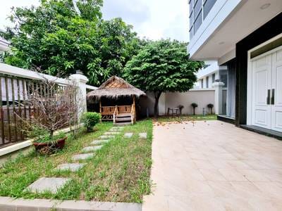 385 sqm Land Size Vila Na prodej