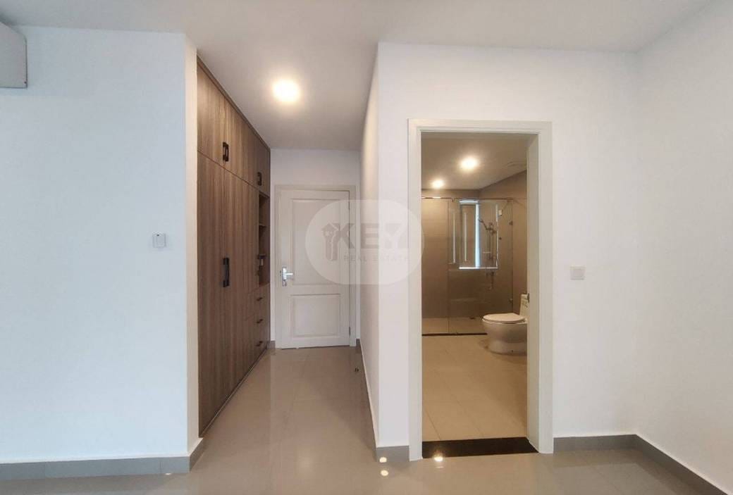 วิลล่าแฝด For Sale & Rent ใน Russey Keo $360,000