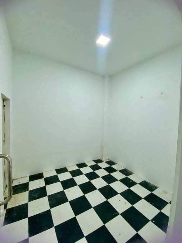 BKK 2 Shophouse For Rent in BKK 2