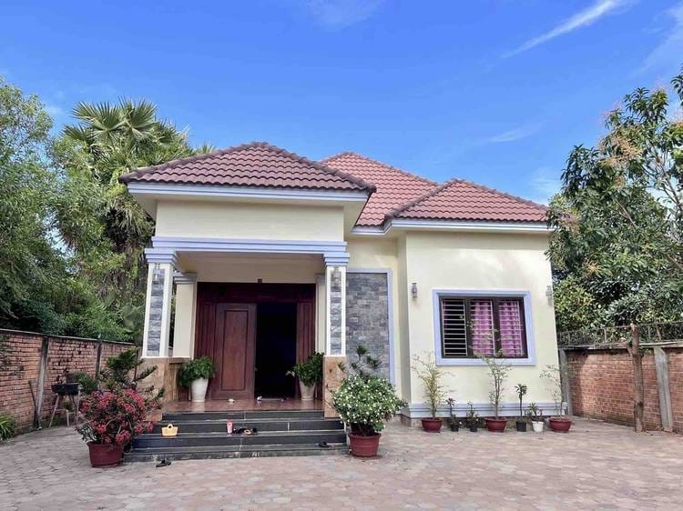 Dom Na wynajem w Sangkat Sambuor, Siem Reap