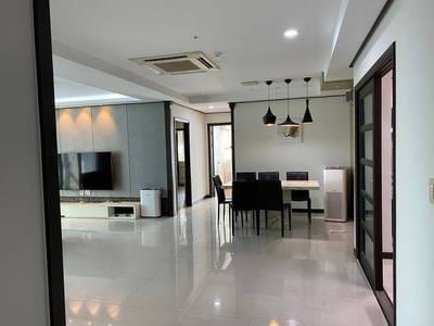 $450,000 Condo