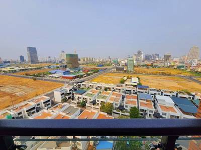 Condo For Sale in Srah Chak, Daun Penh, Phnom Penh