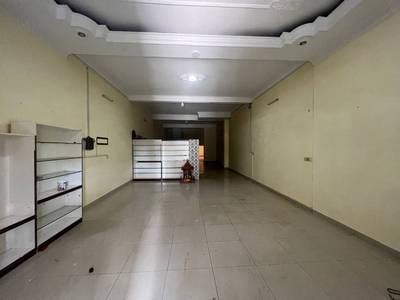 $1,100,000 Flat House