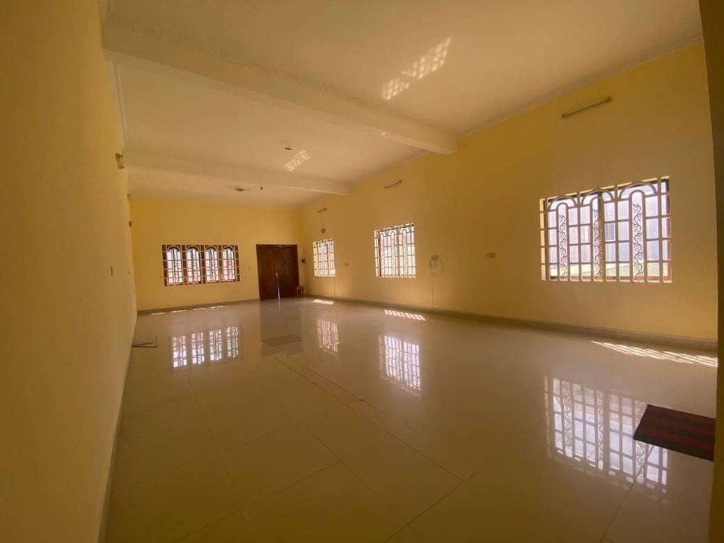 Flat House Na prodej in Chbar Ampov II, Chbar Ampov, Phnom Penh