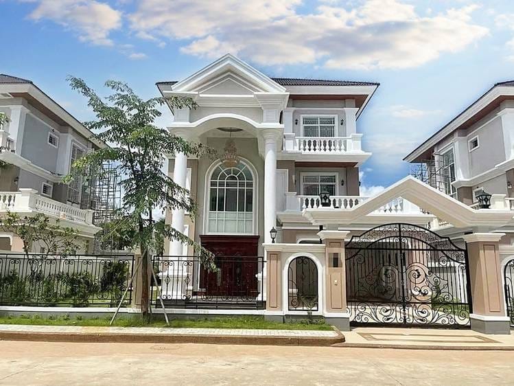 វីឡា សំរាប់ជួល នៅ Nirouth, Chbar Ampov, Phnom Penh
