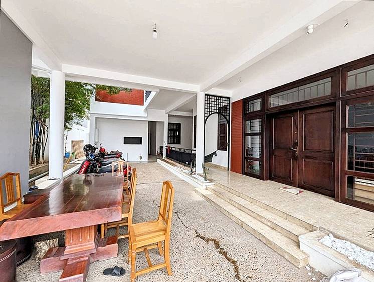 540 sqm Land Size Villa For Rent