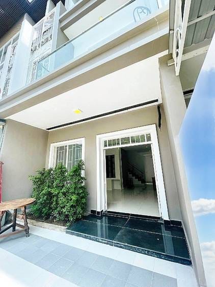 84.8 sqm Land Size House and lot For Sale