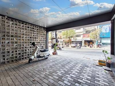 80 sqm Land Size CommercialShophouse K pronájmu