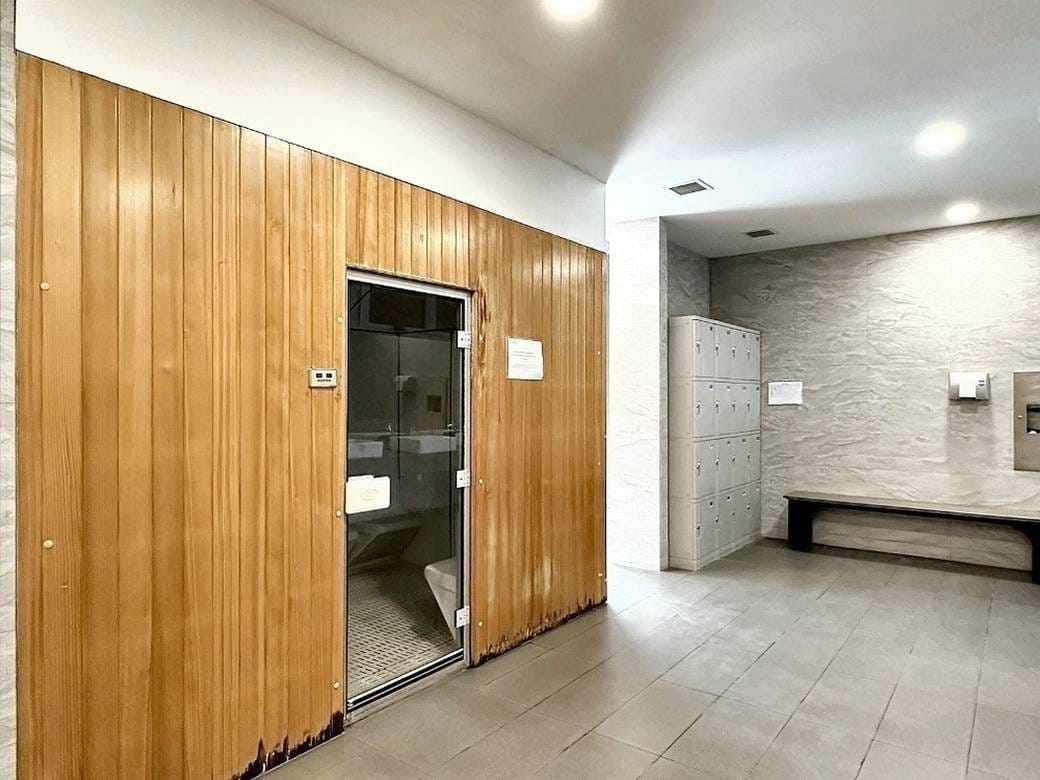 Condo Meublé À louer