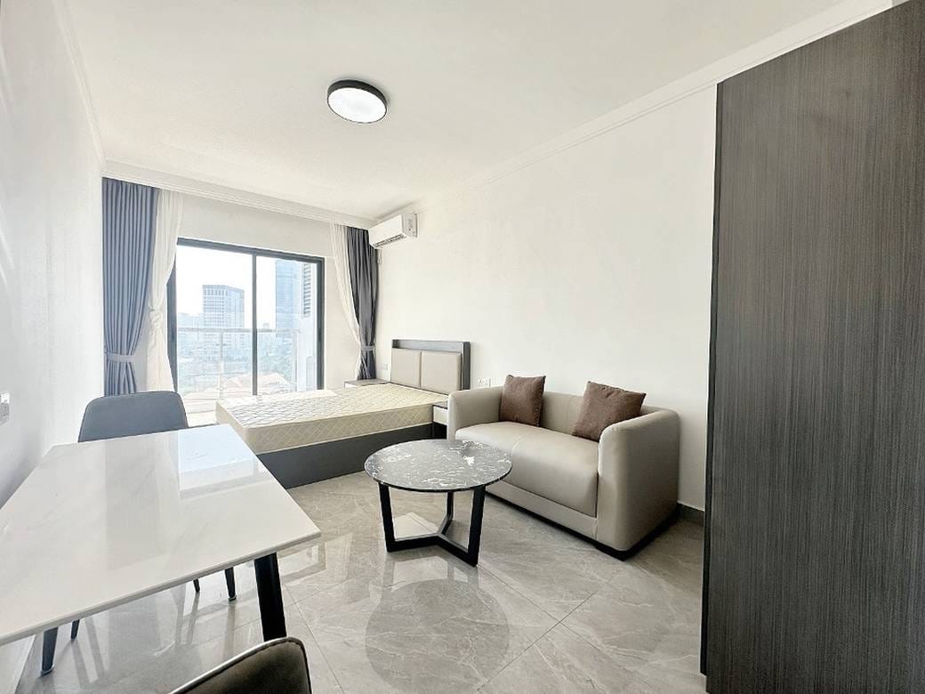 Studio For Rent in Daun Penh $330