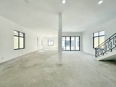 Boeung Kak 2 Villa For Rent in Boeung Kak 2