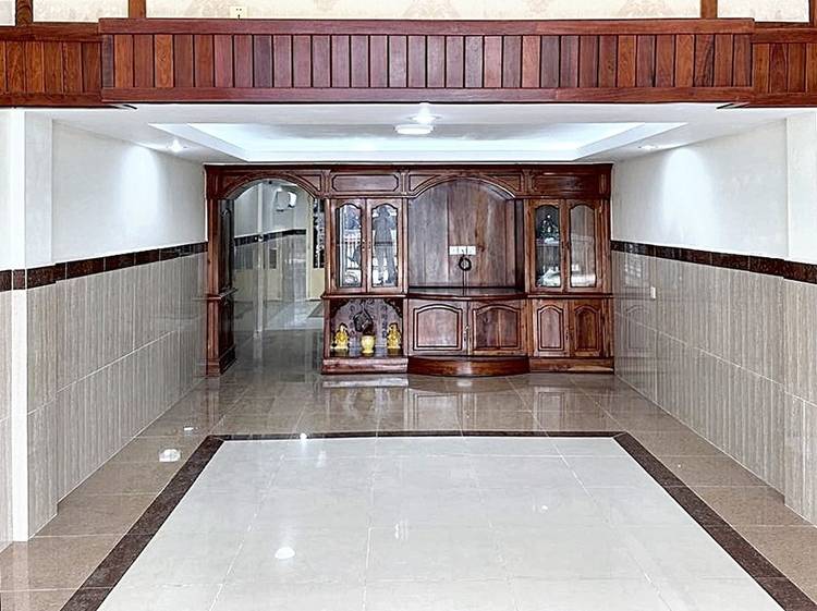 CommercialShophouse For Sale & Rent in Ou Baek K'am, Sen Sok, Phnom Penh