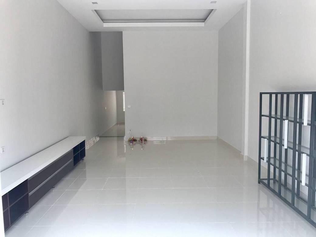 $128,000 店屋