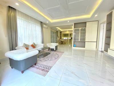 វីឡា តម្លៃ $1,050,000
