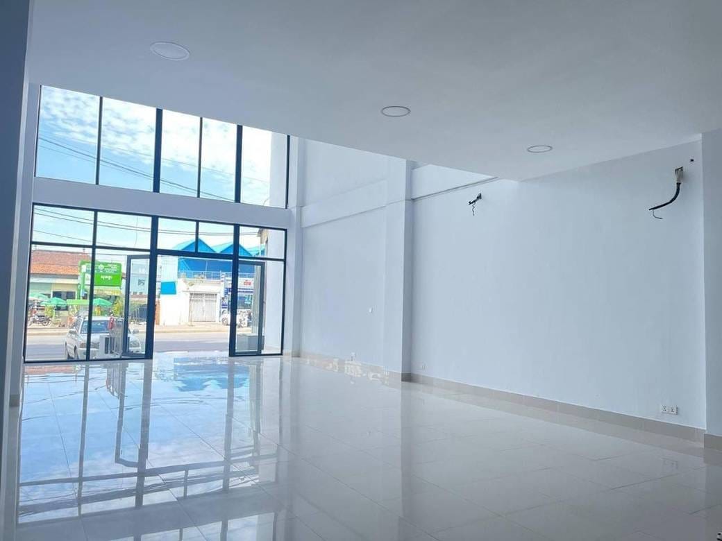 Chbar Ampov建筑出租，价格$4,500