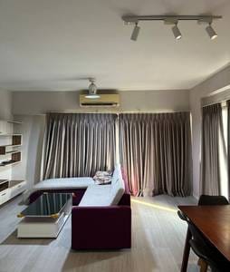 $1,200 Condo