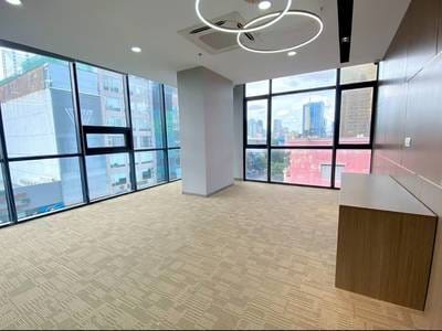 75 sqm Living Size Kanceláře K pronájmu in Boeng Keng Kang