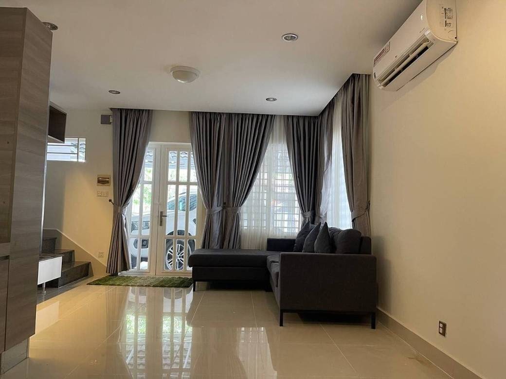Villa À louer de 38.16 m² habitables à Chbar Ampov
