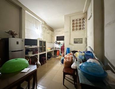 Daun Penh店屋出售，位于Daun Penh