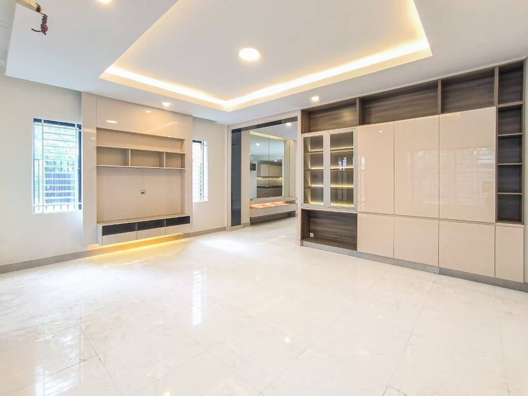 Veal Sbov វីឡាភ្លោះ សំរាប់លក់ នៅ Veal Sbov