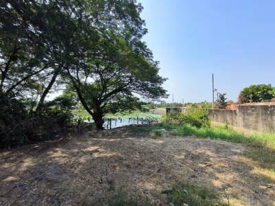 Relief À vendre de 392 m² de terrain pour $250,000