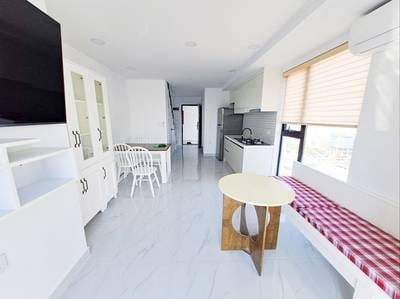 Zařízeno Condo K pronájmu