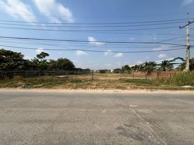8,700 sqm Land Size Lot Для Продажи