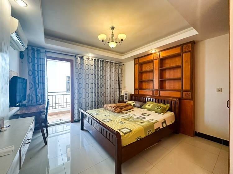 Chey Chumneah, Daun Penh, Phnom Penh的平房出租