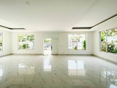 វីឡា 5 បន្ទប់គេង For Sale & Rent ក្នុងតម្លៃ $670,000