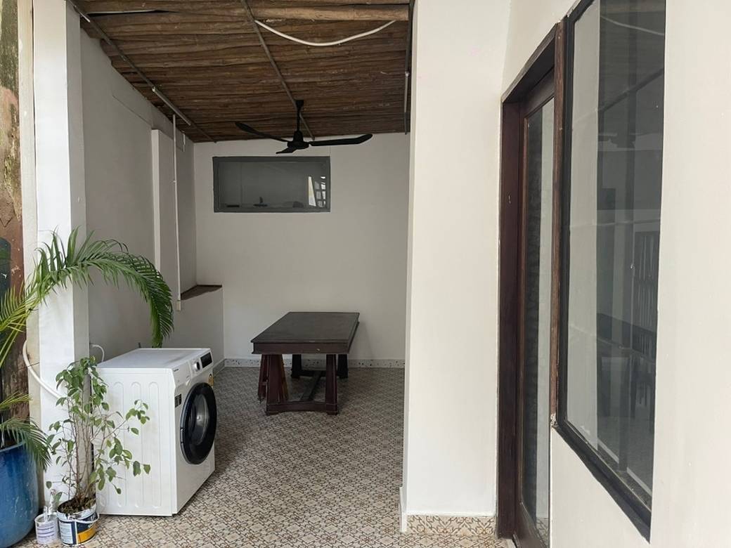 Daun Penh85平方米使用面积套房出租